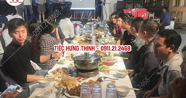 Phục Vụ Tiệc Tất Niên Cuối Năm 15 Mâm Ở Khu Đô Thị The Eden Rose Thanh Trì 